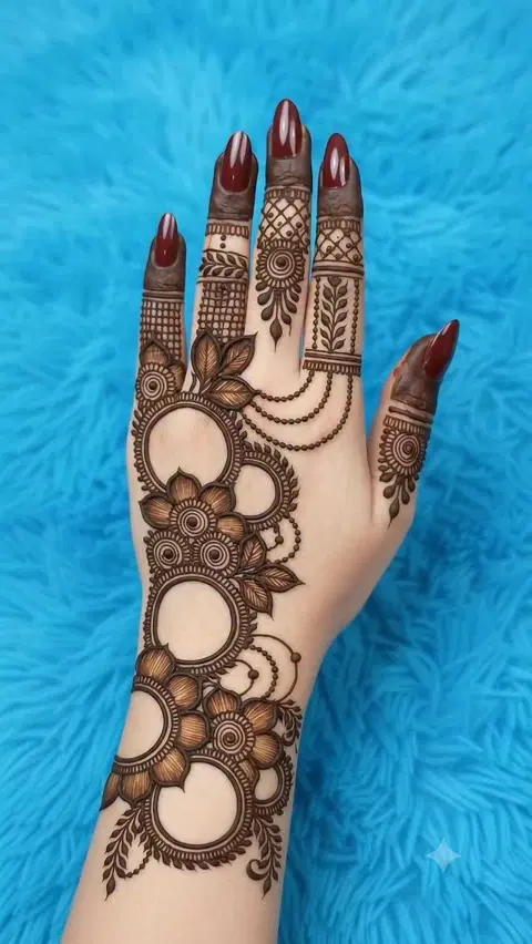 arabic circle mehndi design