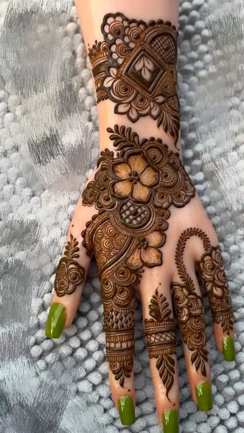 arabic bridal flower back hand mehndi design