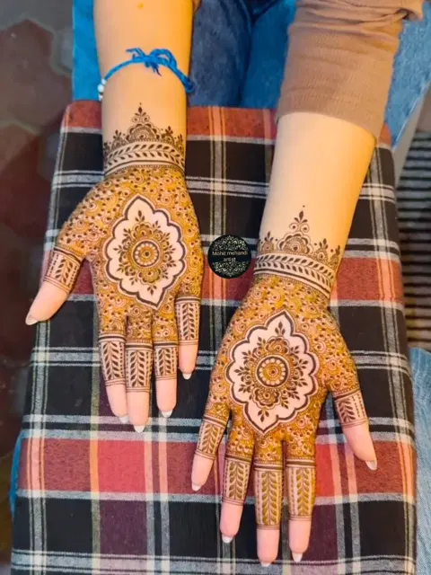 figure mehndi design