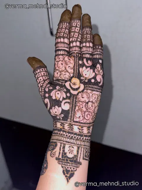 mehndi design