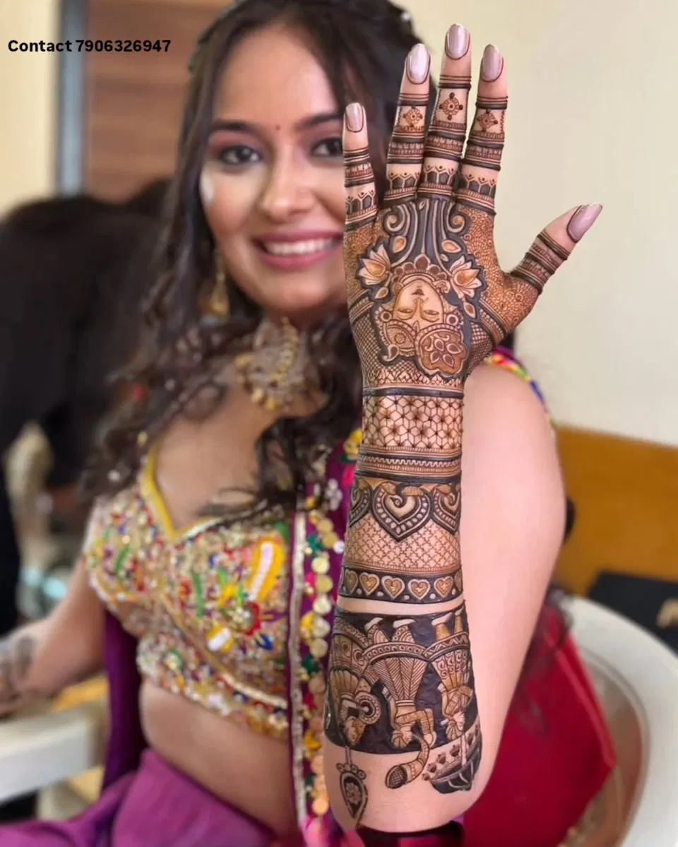 Full Hand Mehndi Design with Figures