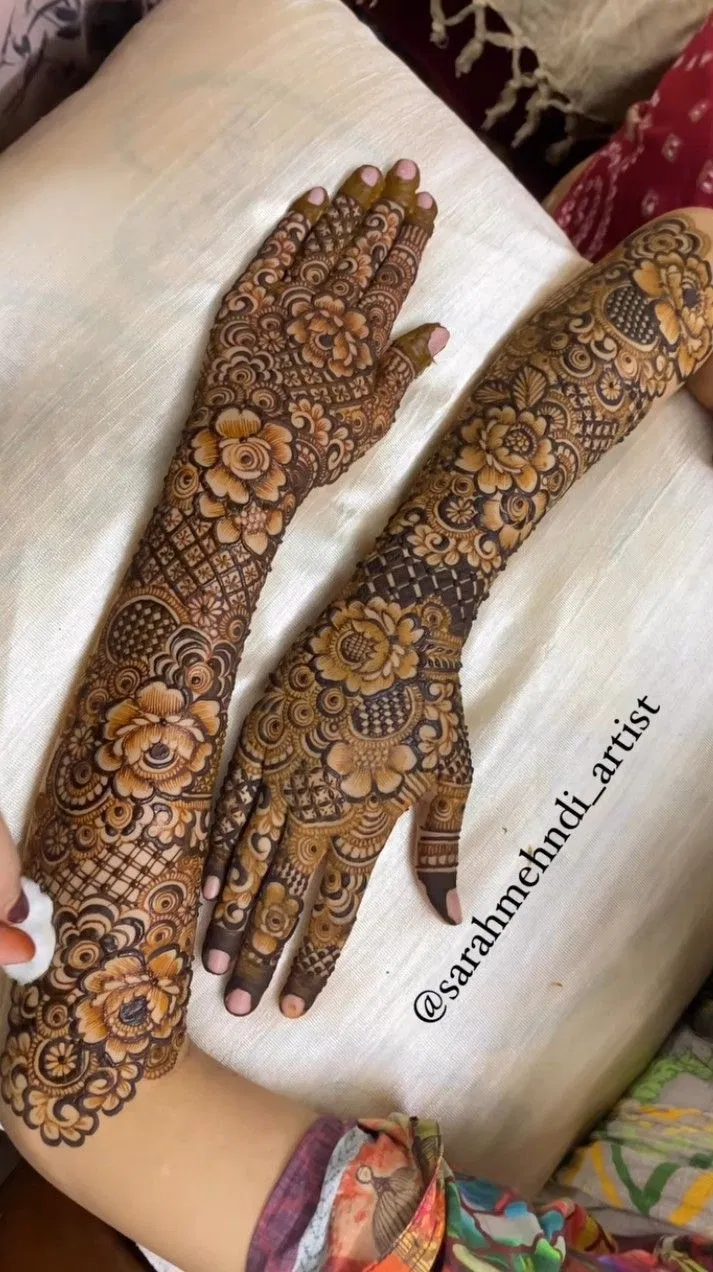 Bridal Pakistani Back Hand Mehndi Design (3)