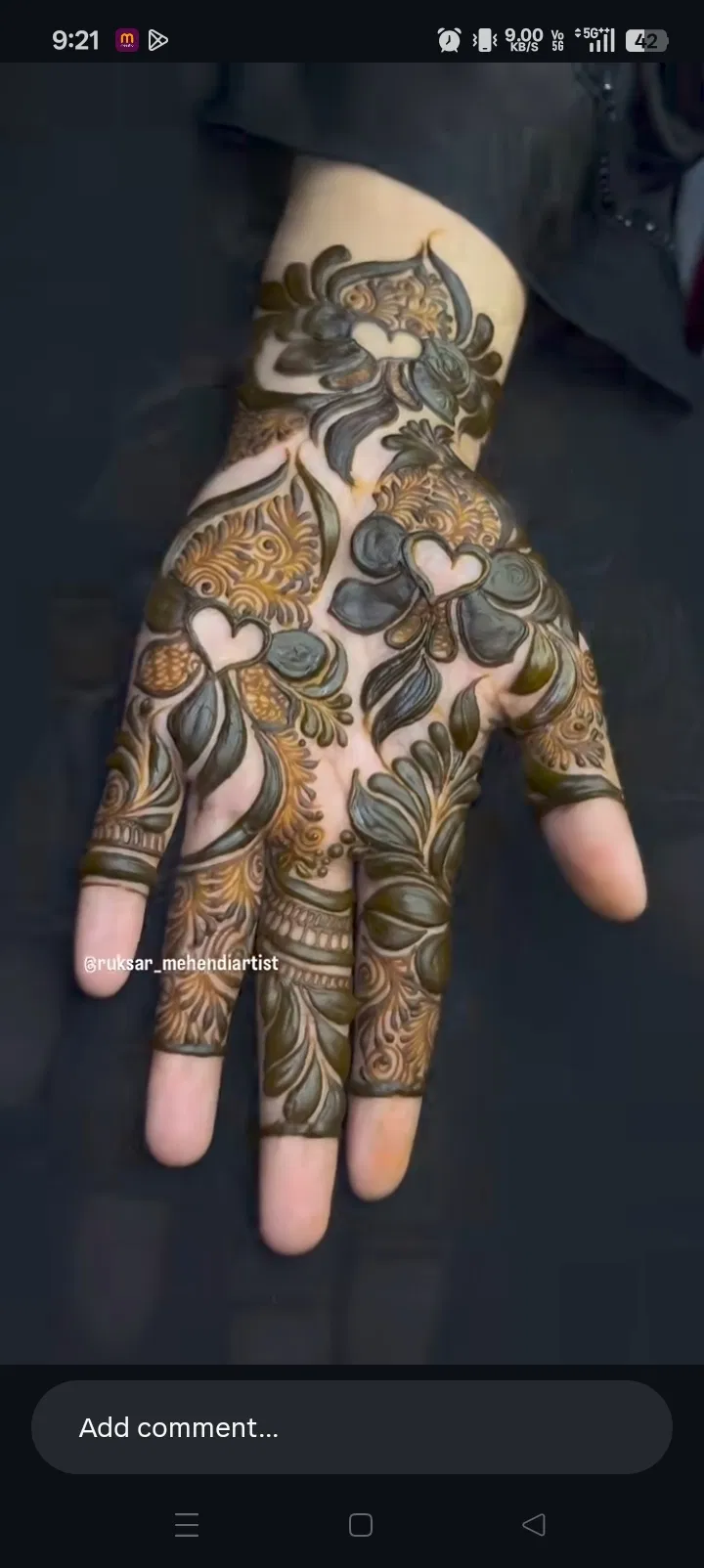 Arabic Bridal Front Hand Mehndi Design with Flowers and Hearts