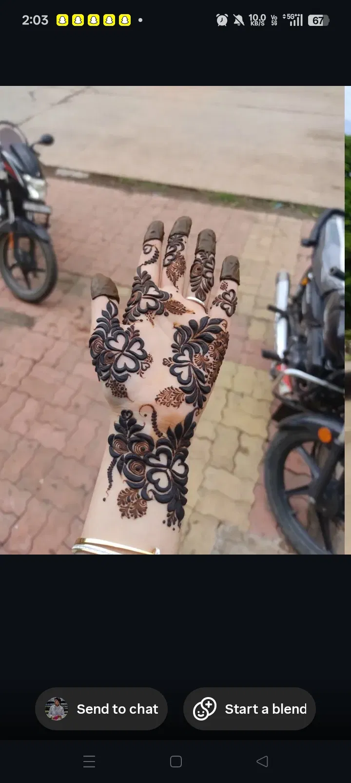 Arabic Front Hand Mehndi Design with Flowers (2)