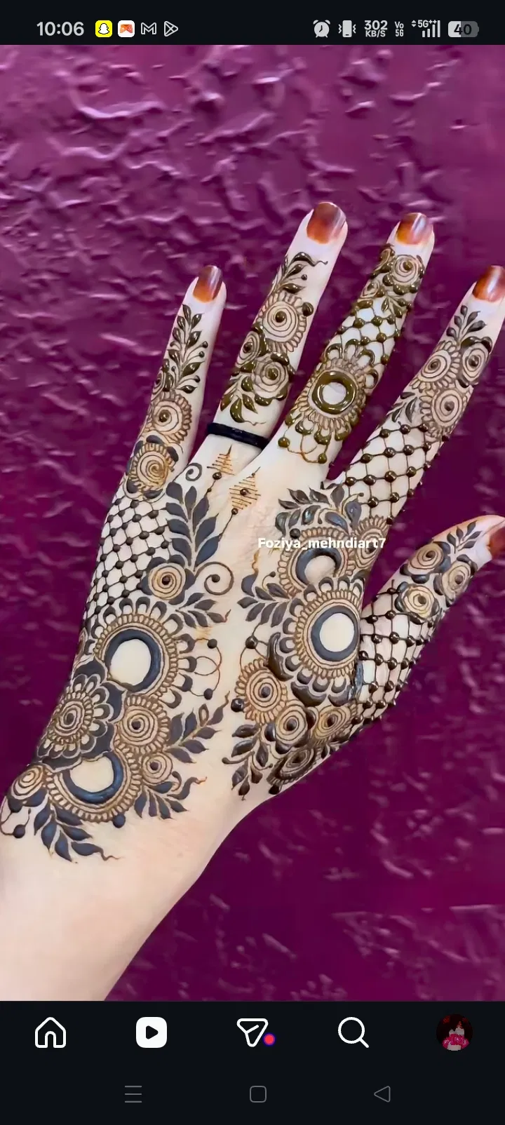 Arabic Bridal Back Hand Mehndi Design with Gol Tikki (5)