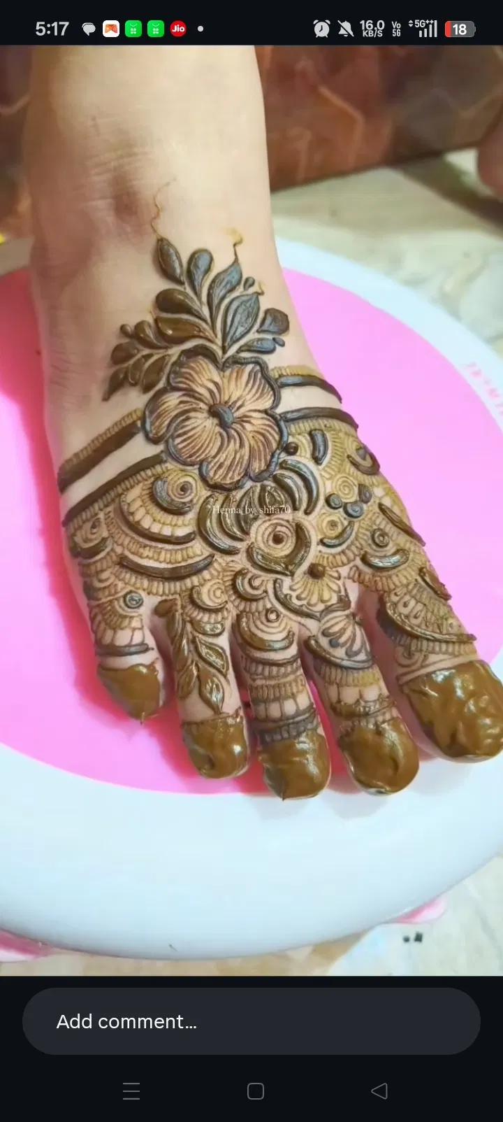 Arabic Bridal Back Hand Mehndi Design