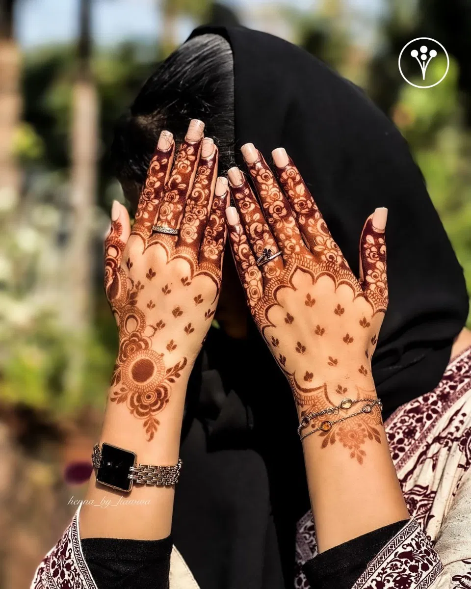 Aesthetic Royal Back Hand Mehndi Design with Hearts and Jaal