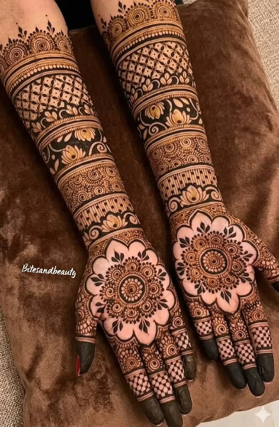 Bridal Indian Front Hand Mehndi Design with Gol Tikki, Figures and Lotus for Engagement