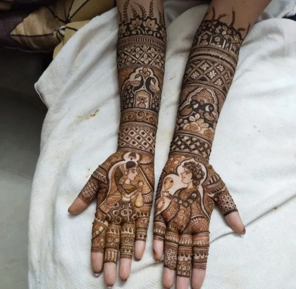 Bridal Front Hand Mehndi Design with Figures and Peacock