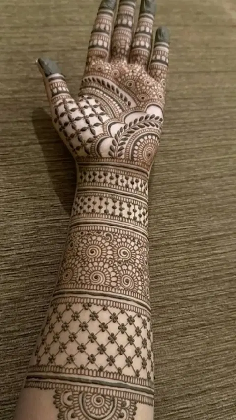arabic bridal front hand mehndi design