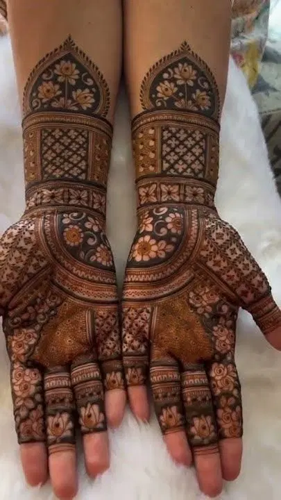 bridal stylish figure full hand mehndi design