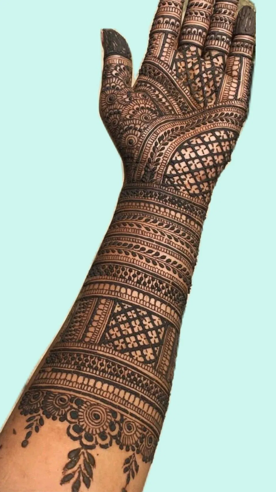 Arabic Bridal Front Hand Mehndi Design (13)