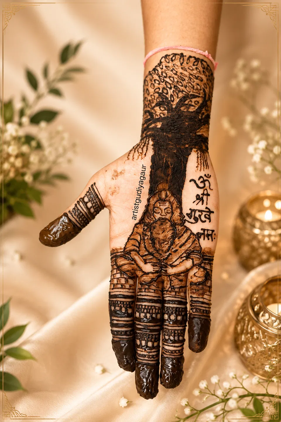 Mehndi Design with Figures