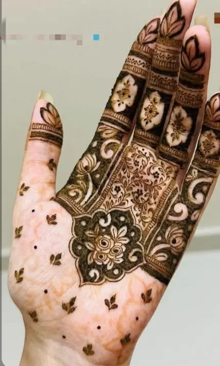 royal simple flower front hand mehndi design
