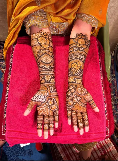 bridal front hand mehndi design