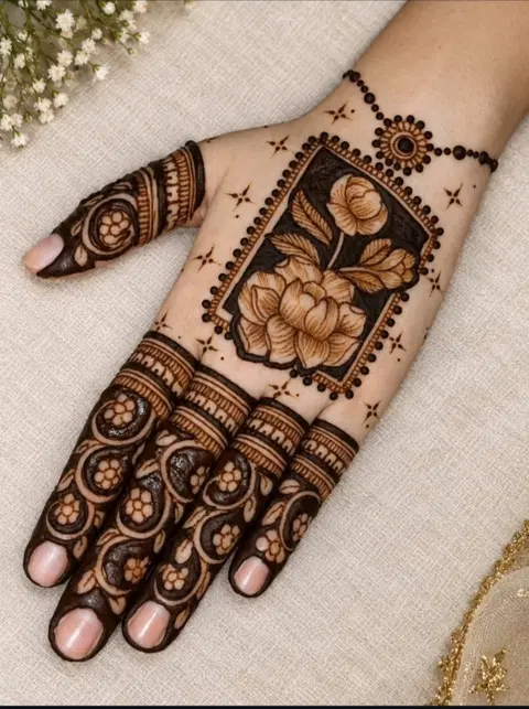 arabic lotus mehndi design