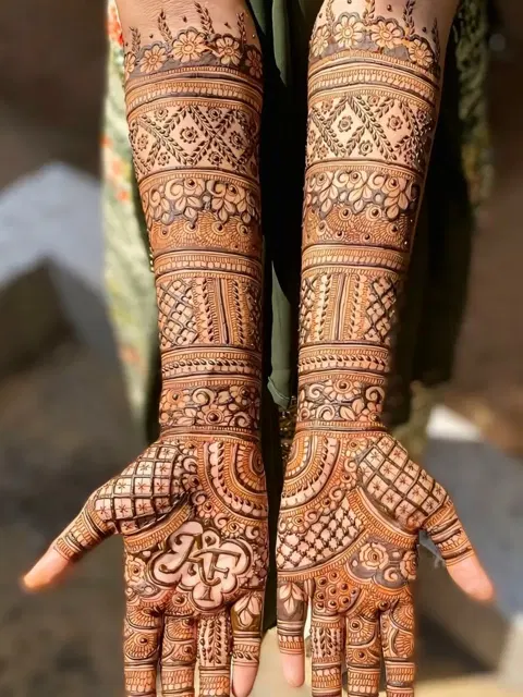 bridal indian circle arm mehndi design