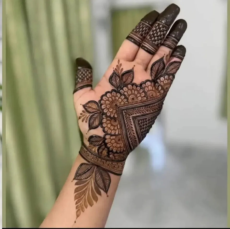Arabic Front Hand Mehndi Design