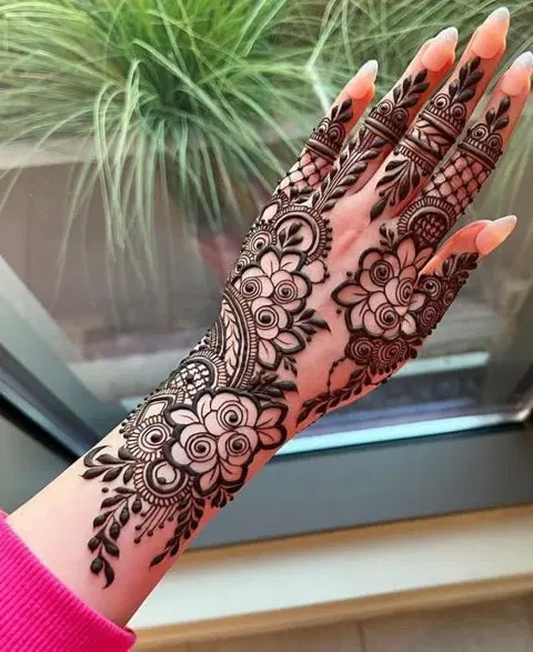 arabic stylish flower back hand mehndi design