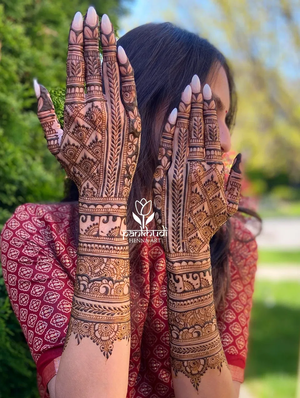 Bridal Stylish Back Hand Mehndi Design with Figures and Hearts for Engagement (2)