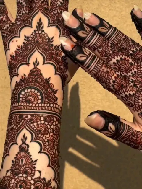 arabic bridal back hand mehndi design