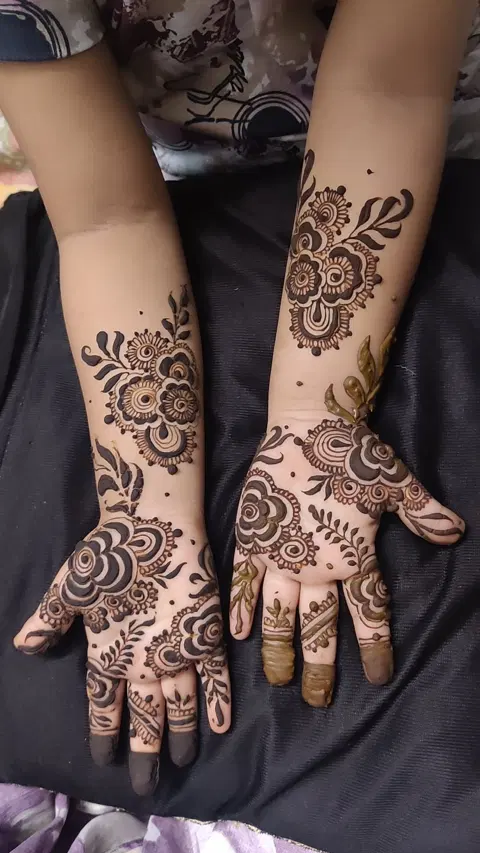 simple flower full hand mehndi design