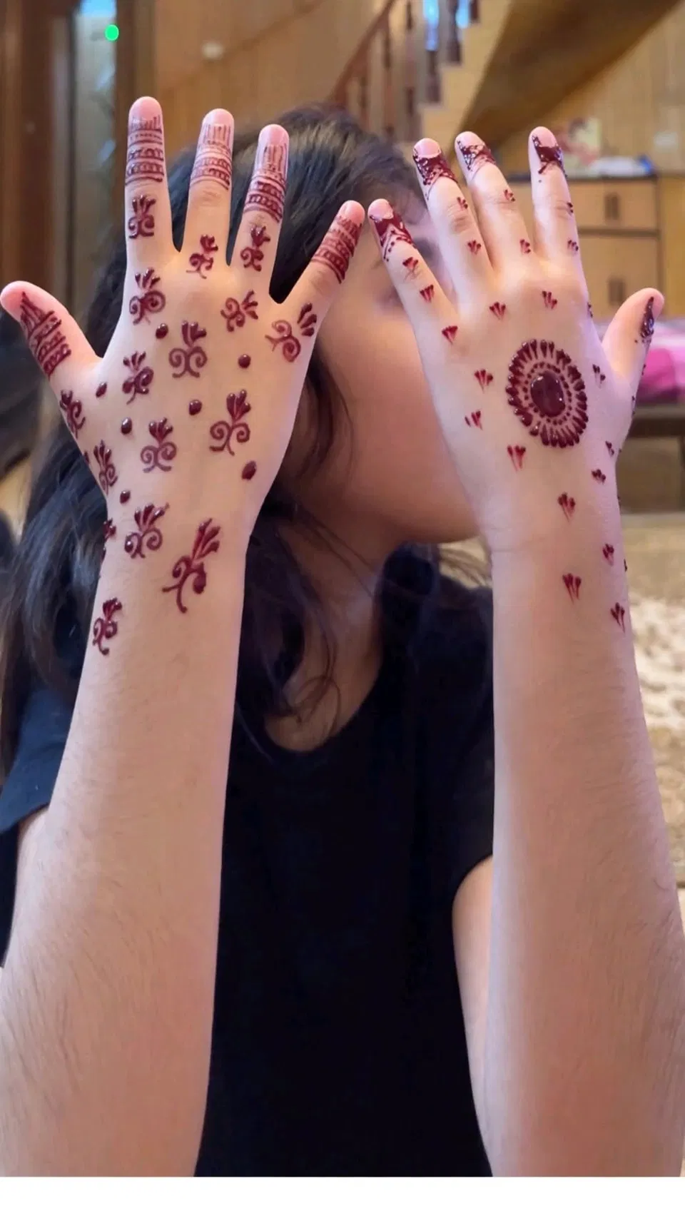 Minimal Simple Back Hand Mehndi Design with Flowers and Hearts
