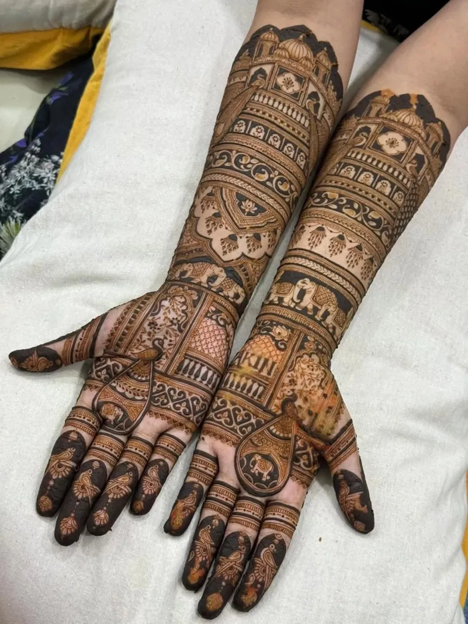 Bridal Indian Full Hand Mehndi Design with Figures (3)