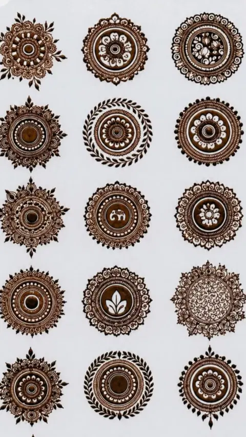bridal stylish circle finger mehndi design