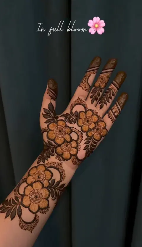 aesthetic arabic flower back hand mehndi design