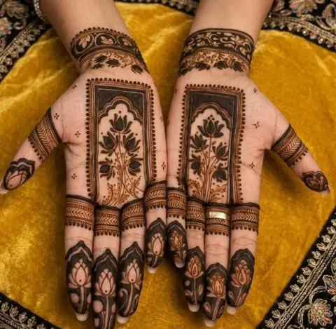 bridal back hand mehndi design