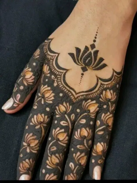 aesthetic royal flower back hand mehndi design