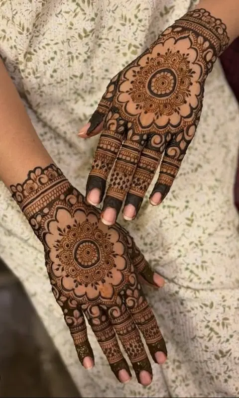 aesthetic bridal arm mehndi design