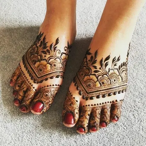 bridal simple back hand mehndi design