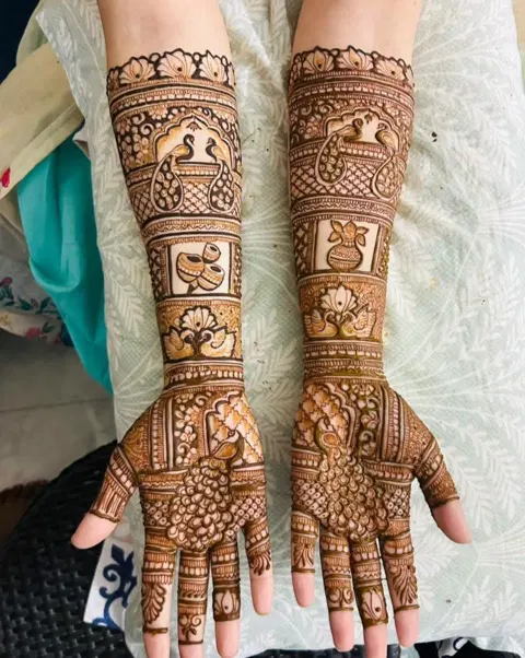 bridal figure front hand mehndi design