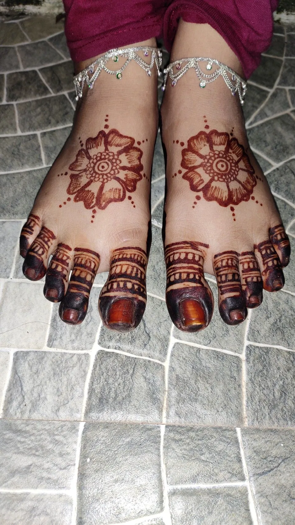 Arabic Foot Mehndi Design with Jaal and Lotus