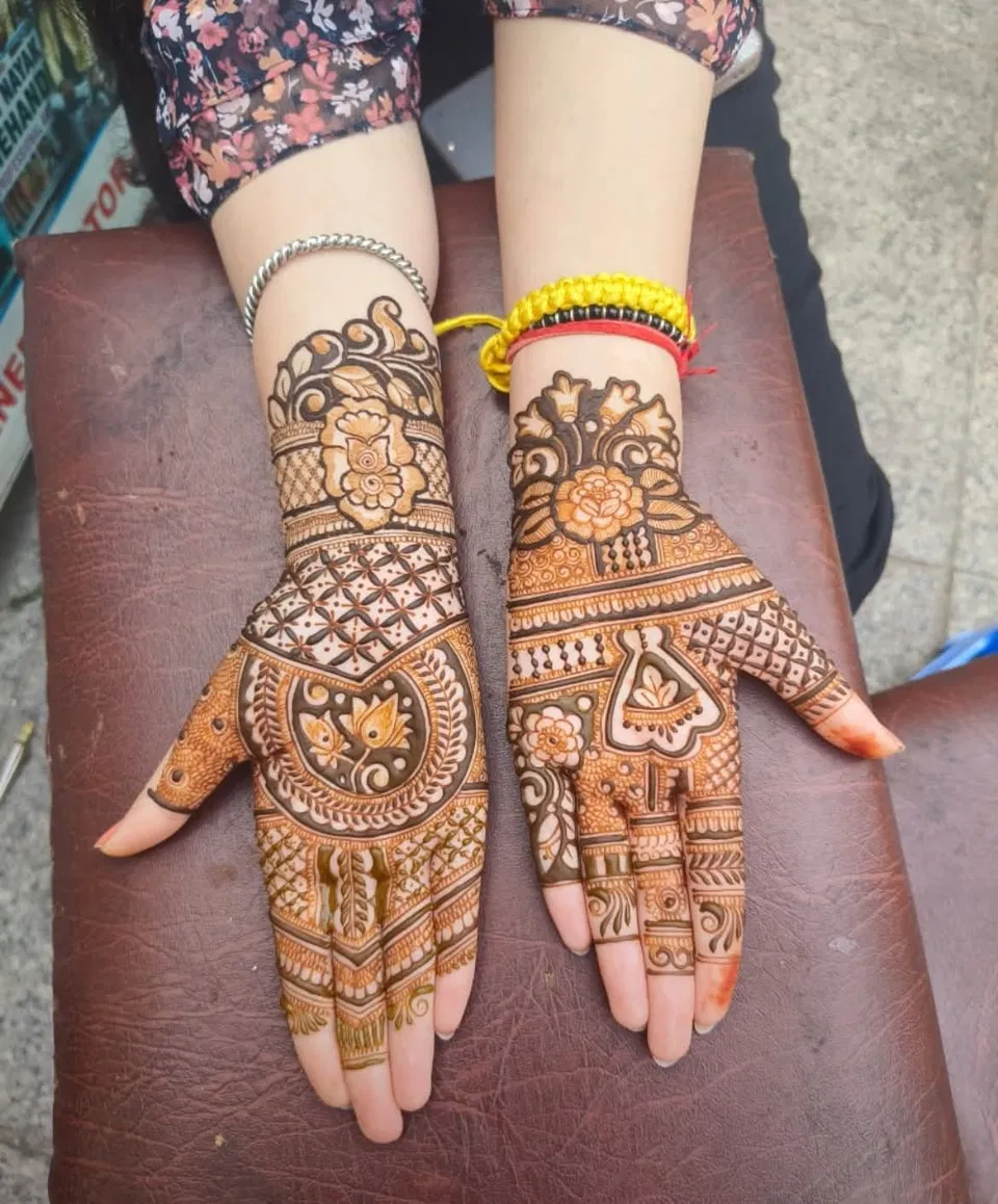 Bridal Indian Full Hand Mehndi Design with Figures (4)
