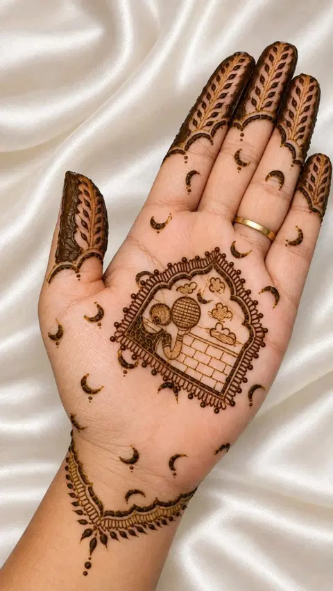 minimal simple heart front hand mehndi design