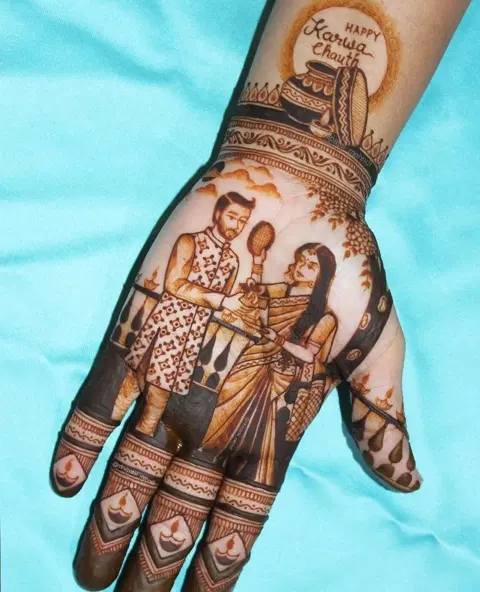 bridal stylish figure back hand mehndi design