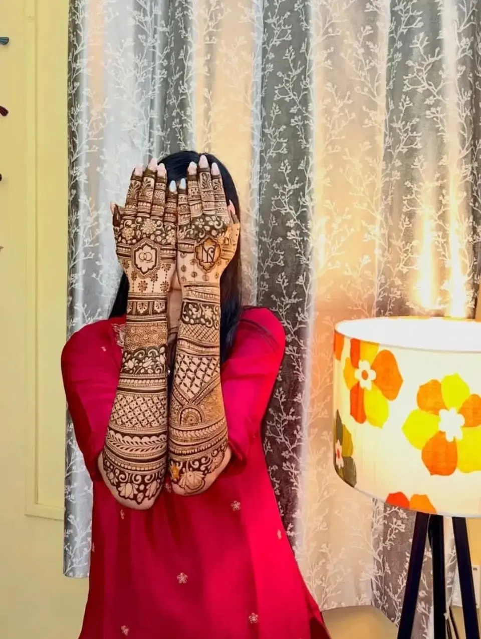 Indian Simple Front Hand Mehndi Design