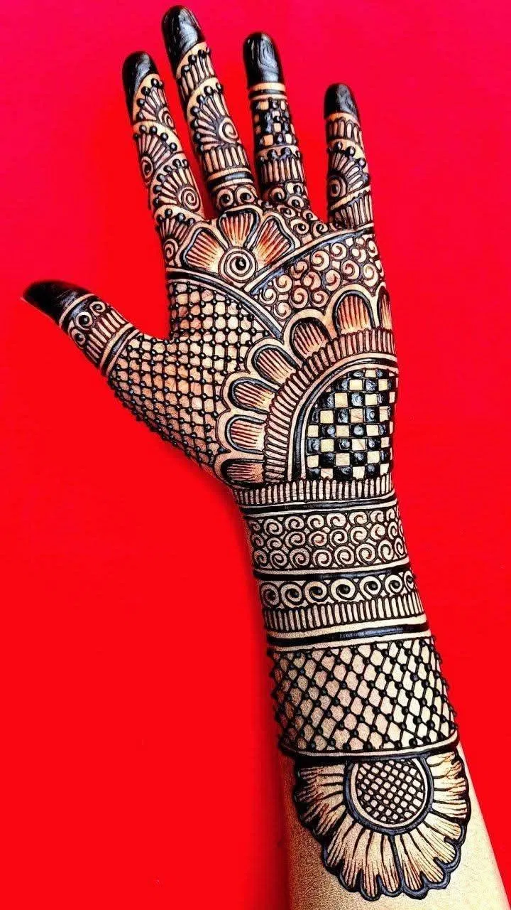 Arabic Bridal Front Hand Mehndi Design for Teej (2)