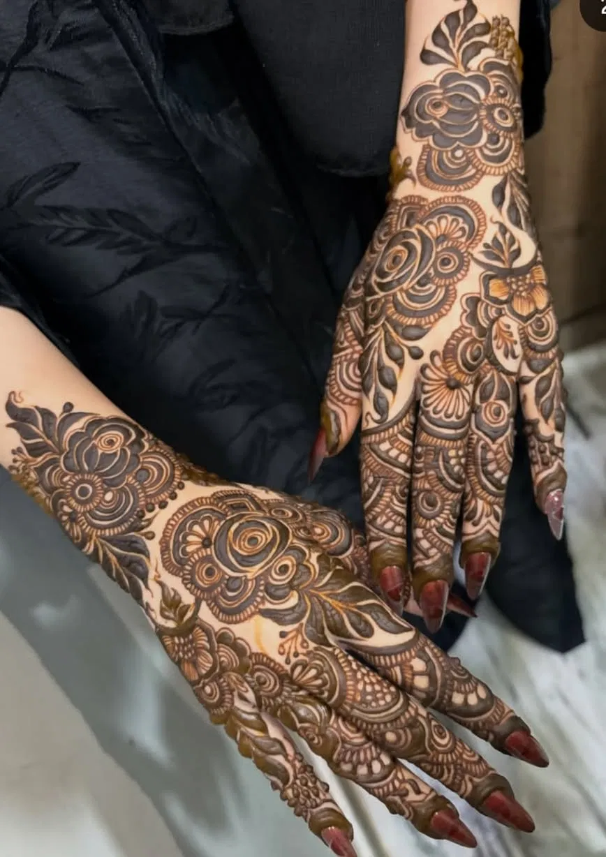 Bridal Dubai Arm Mehndi Design for Engagement