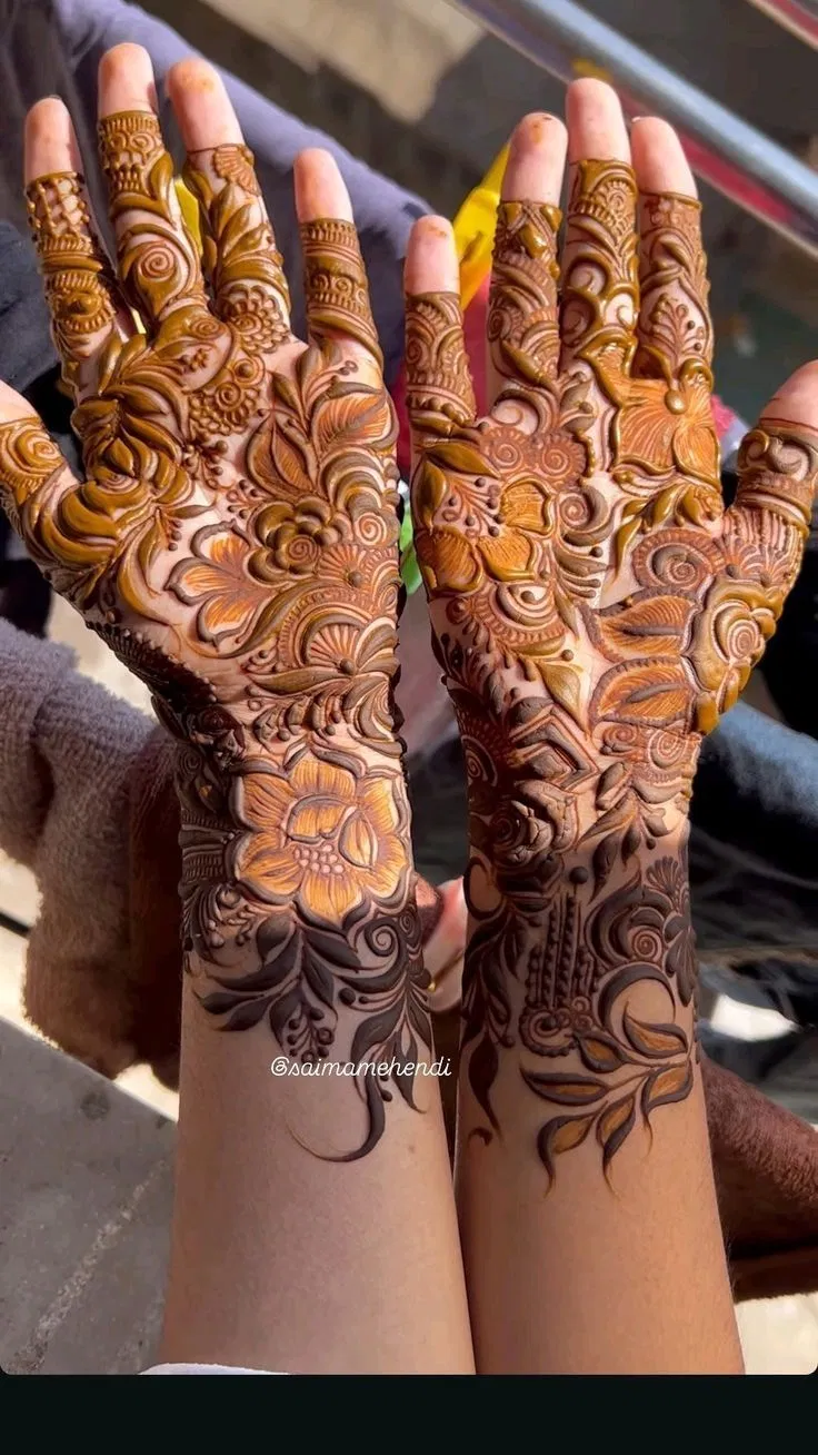 Aesthetic Arabic Back Hand Mehndi Design with Gol Tikki and Flowers for Engagement (42)