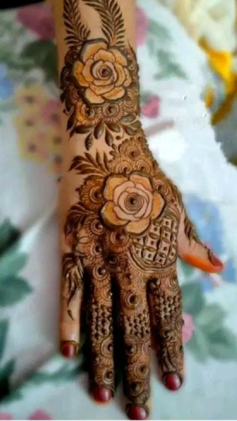 arabic bridal flower back hand mehndi design