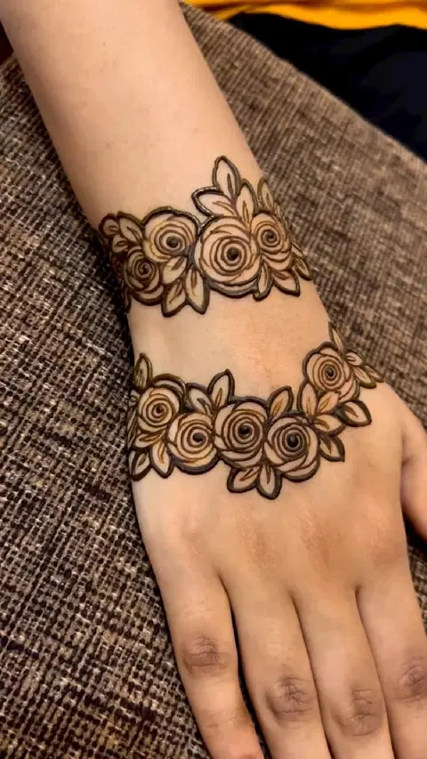 arabic simple flower back hand mehndi design