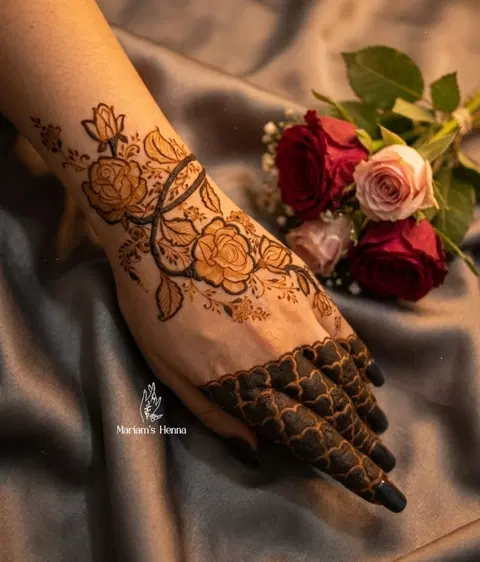 bridal stylish flower back hand mehndi design