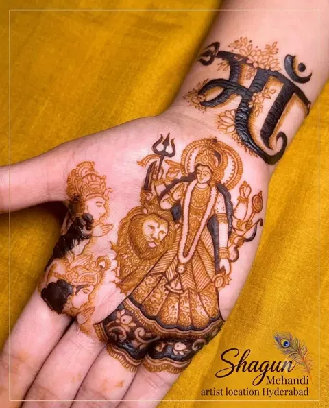bridal figure front hand mehndi design