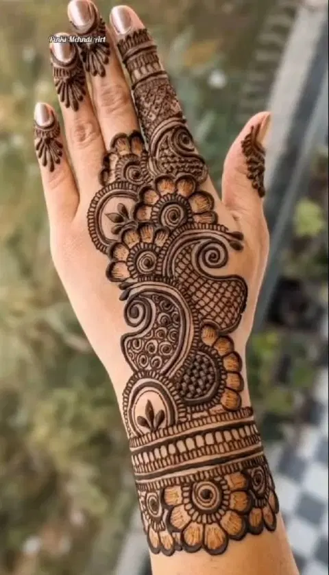 bridal simple bel front hand mehndi design