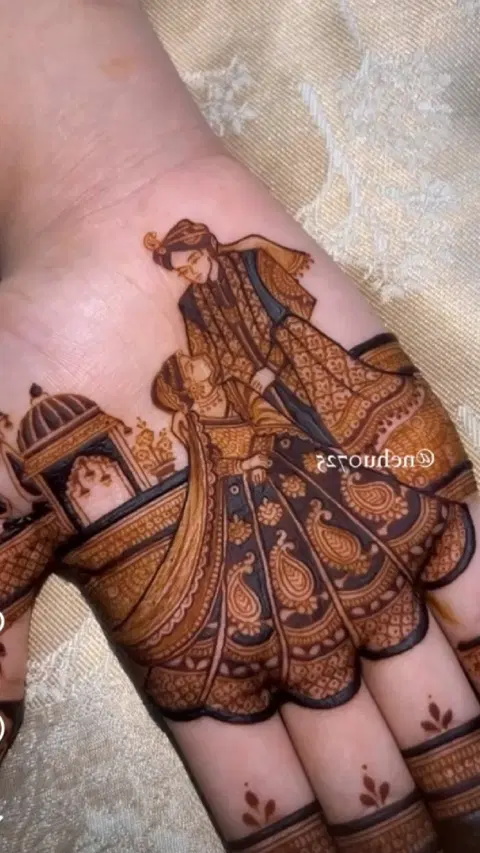 bridal royal deity front hand mehndi design