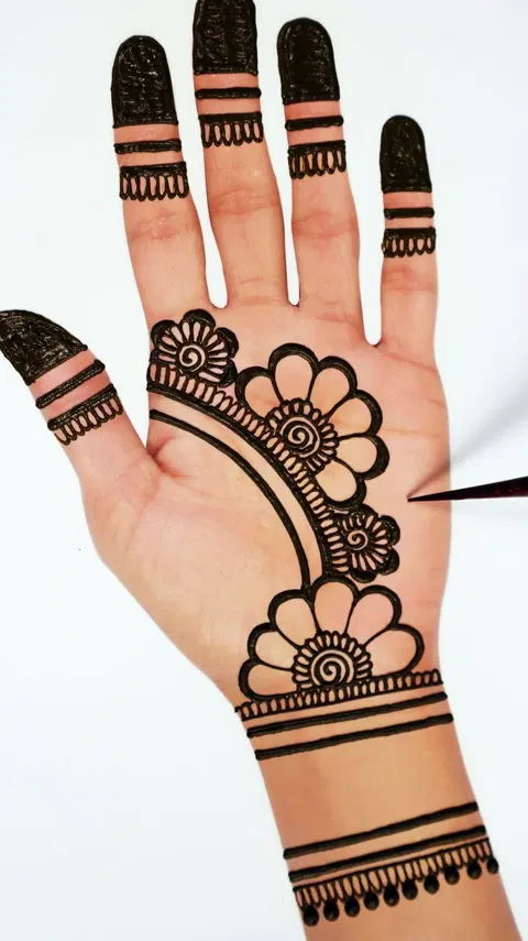 arabic simple front hand mehndi design